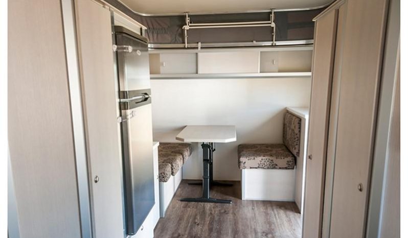 
								Caravan Sensation Ava full									
