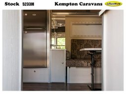 
										Caravan Sensation Ava full									