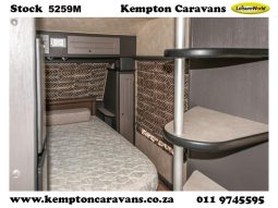 
										Caravan Jurgens Exclusive full									