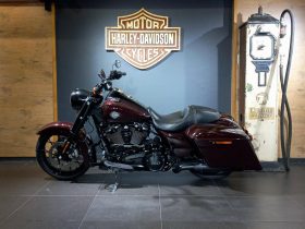 Harley Davidson Touring Road King Special 114
