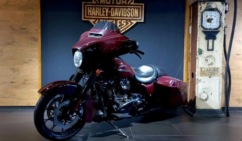 
								Harley Davidson Touring Street Glide full									