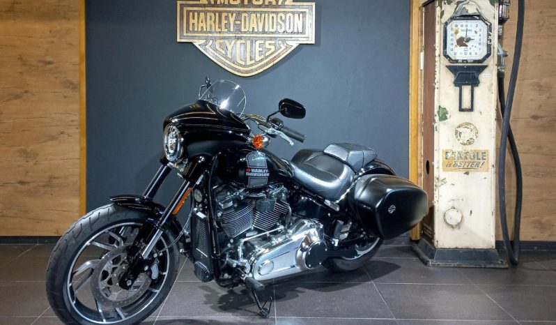 
								Harley Davidson Softail Sport Glide full									