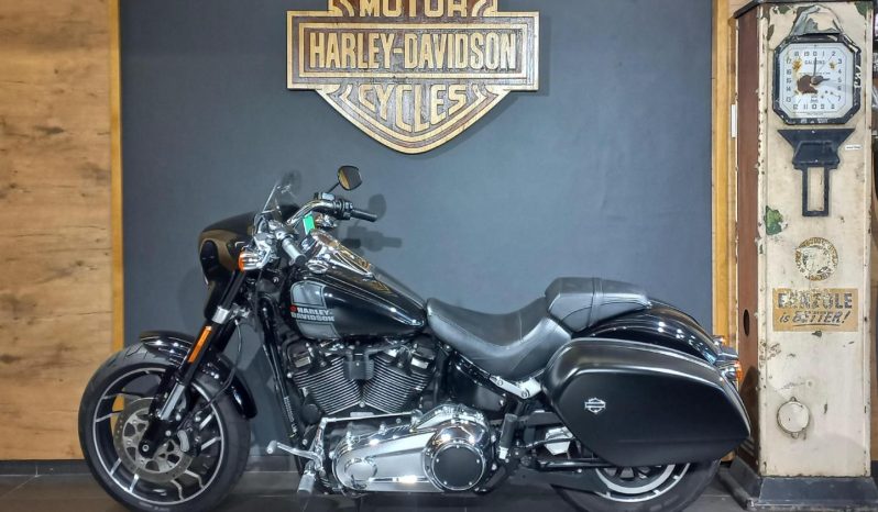 
								Harley Davidson Softail Sport Glide full									