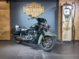 Harley Davidson Softail Heritage Classic 114