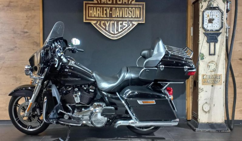 
								Harley Davidson Touring Ultra Limited 114 full									