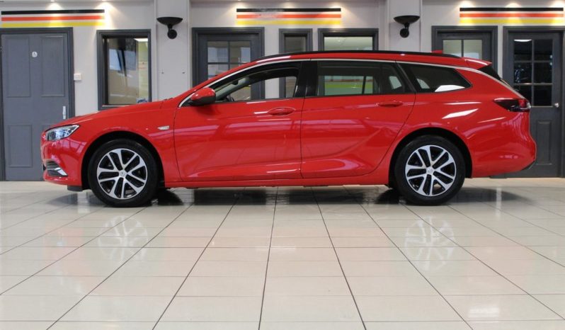 
								VAUXHALL INSIGNIA SPORTS TOURER 1.6 DESIGN NAV ECOTEC 5d 108 BHP SAT NAV + BLUETOO full									