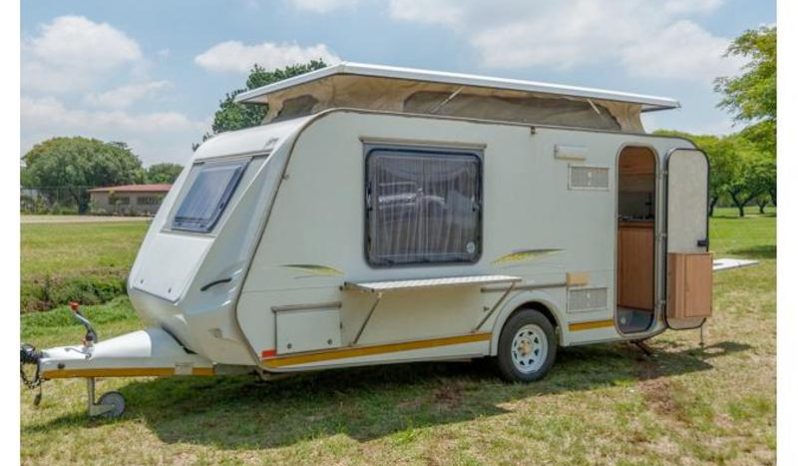 
								Caravan Gypsey Romany full									
