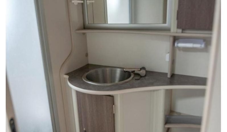 
								Caravan Jurgens Exclusive full									