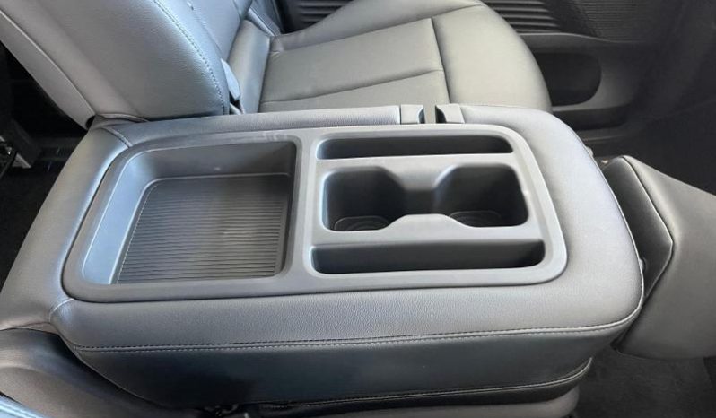 
								Hyundai Staria 2.2D Executive 9 Seater At full									