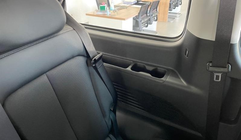 
								Hyundai Staria 2.2D Executive 9 Seater At full									
