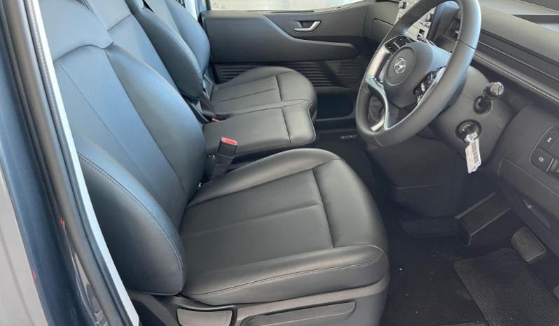 
								Hyundai Staria 2.2D Executive 9 Seater At full									