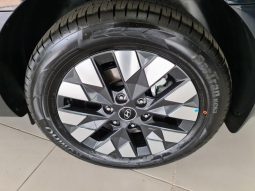 
										Hyundai Staria 2.2D Luxury 9 Seater At full									