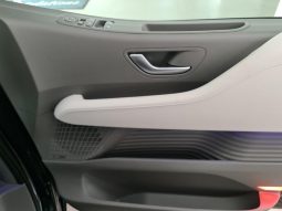 
										Hyundai Staria 2.2D Luxury 9 Seater At full									