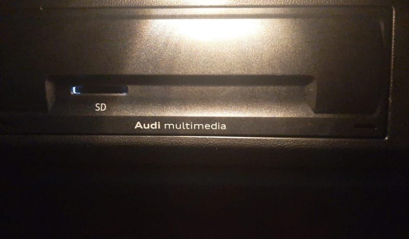 
								Audi A1 Sportback 30 Tfsi S Line S Tronic full									