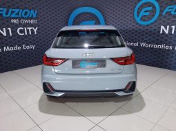
										Audi A1 Sportback 30 Tfsi S Line S Tronic full									