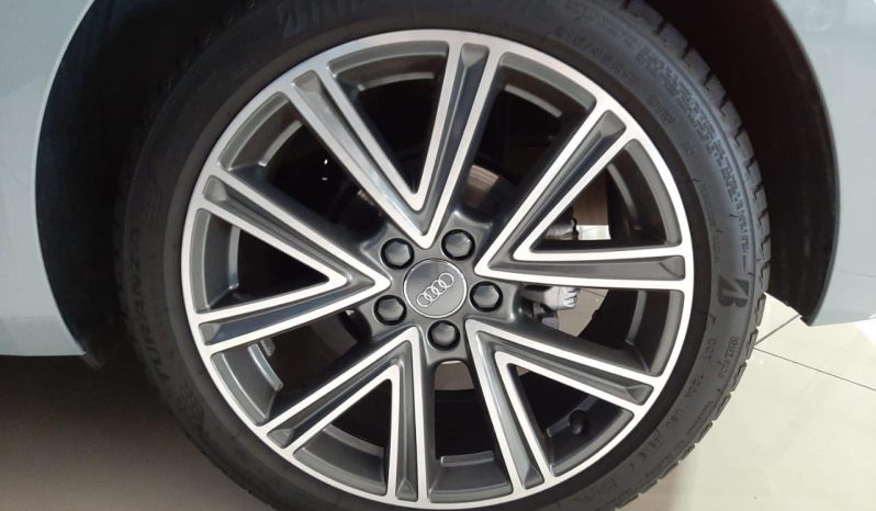 
								Audi A1 Sportback 30 Tfsi S Line S Tronic full									