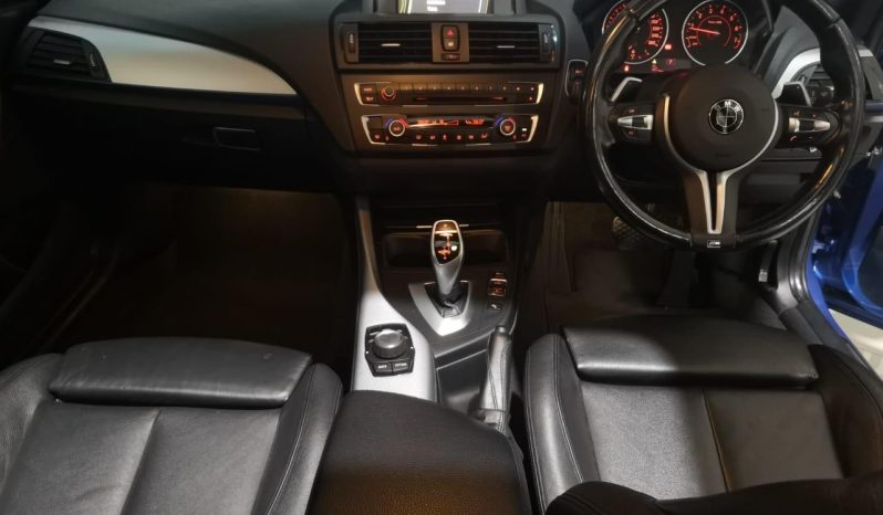 
								BMW 1 Series 5-Door M135i Steptronic full									
