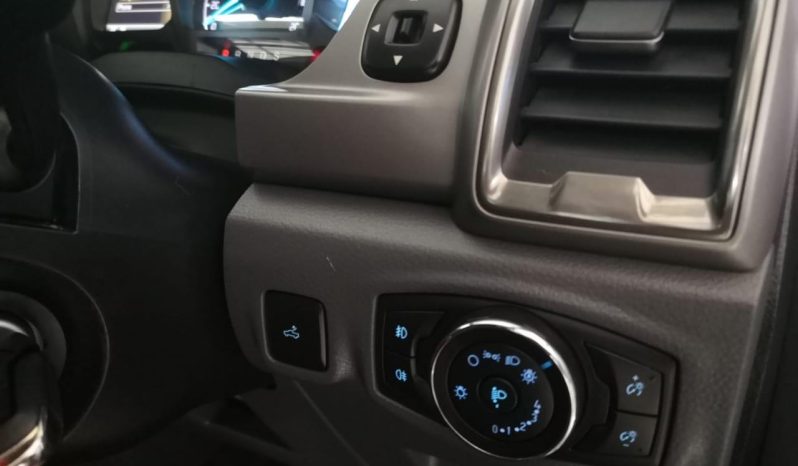 
								Ford Ranger 3.2 Tdci Xlt 4X2 D/cab At full									