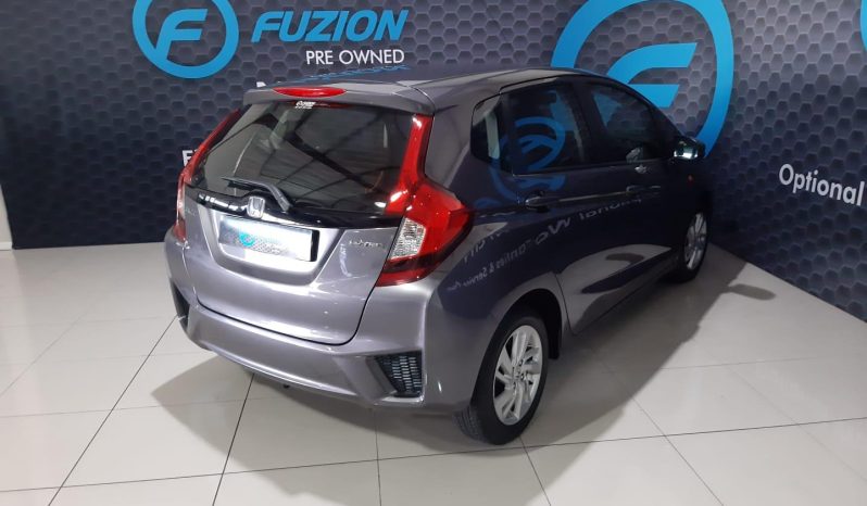 
								Honda Jazz 1.2 Comfort Cvt full									