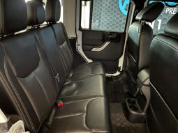 
										Jeep Wrangler Unlimited 3.6 Sahara At full									