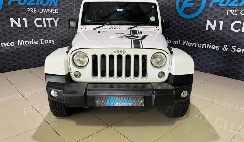 
								Jeep Wrangler Unlimited 3.6 Sahara At full									