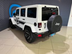 
										Jeep Wrangler Unlimited 3.6 Sahara At full									