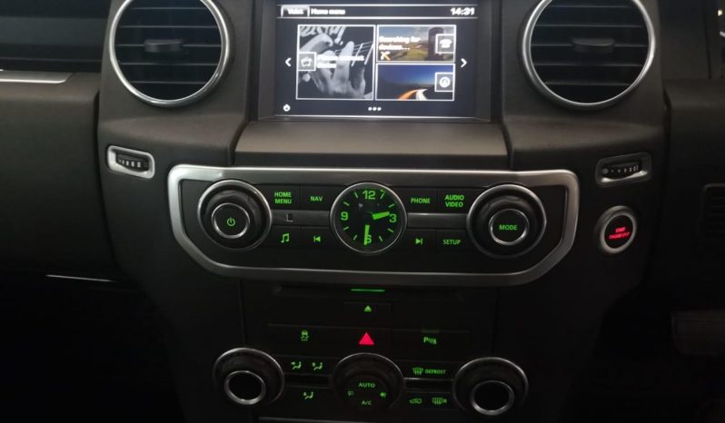 
								Land Rover Discovery 4 3.0 Sd V6 Se At full									