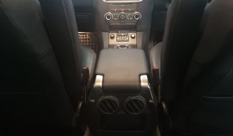 
								Land Rover Discovery 4 3.0 Sd V6 Se At full									