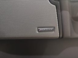 
										Land Rover Discovery 4 3.0 Sd V6 Se At full									