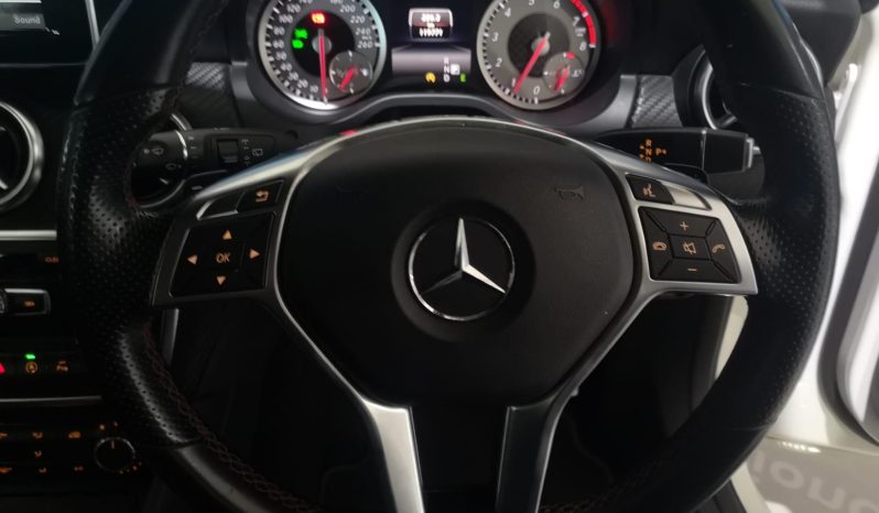 
								Mercedes Benz A-Class A 200 Blueefficiency Amg Sport 7G-D full									