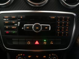 
										Mercedes Benz A-Class A 200 Blueefficiency Amg Sport 7G-D full									