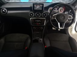 
										Mercedes Benz A-Class A 200 Blueefficiency Amg Sport 7G-D full									
