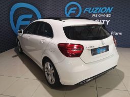 
										Mercedes Benz A-Class A 220 D Urban Line 7G-Dct full									