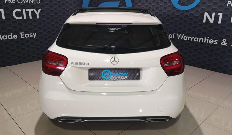 
								Mercedes Benz A-Class A 220 D Urban Line 7G-Dct full									