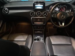 
										Mercedes Benz A-Class A 220 D Urban Line 7G-Dct full									
