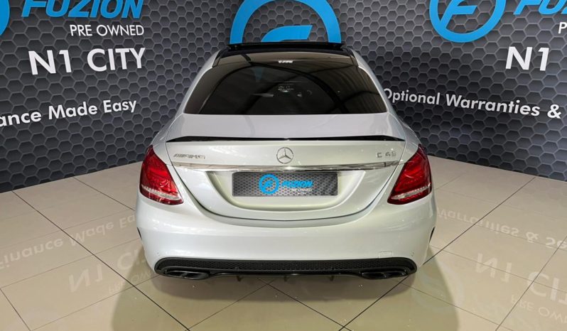 
								Mercedes Benz C-Class Sedan Mercedes-Amg C 43 4matic 9G-Tronic full									