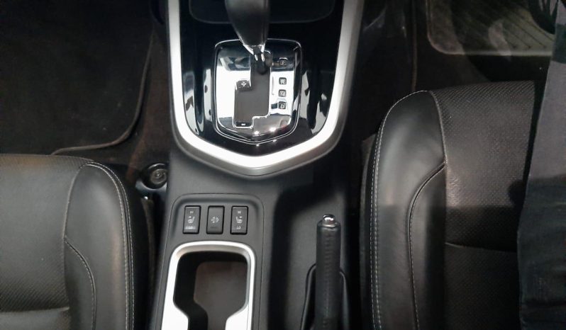 
								Nissan Navara Diesel 2.3D LE 4X4 AT DC + Leather full									
