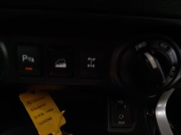 
										Nissan Navara Diesel 2.3D LE 4X4 AT DC + Leather full									