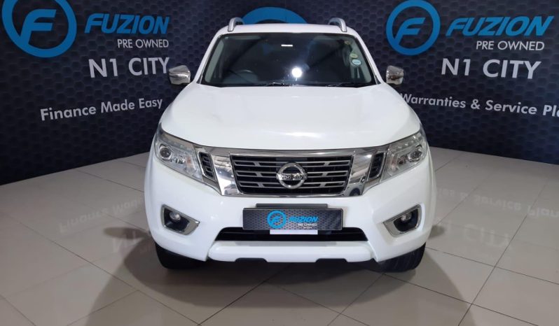 
								Nissan Navara Diesel 2.3D LE 4X4 AT DC + Leather full									