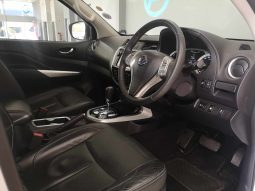 
										Nissan Navara Diesel 2.3D LE 4X4 AT DC + Leather full									