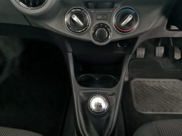 
										Toyota Etios Sc 1.5 Sprint 5-Door full									