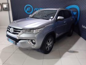Toyota Fortuner 2.4 Gd-6 Raised Body At