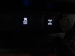 
										Toyota Hilux 2.4 Gd-6 D/cab Rb Srx At full									