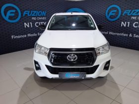 Toyota Hilux 2.4 Gd-6 D/cab Rb Srx At