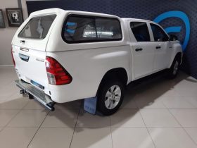 Toyota Hilux 2.4 Gd-6 D/cab Rb Srx At