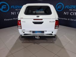 
										Toyota Hilux 2.4 Gd-6 D/cab Rb Srx At full									