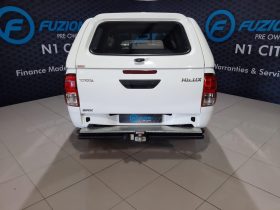 Toyota Hilux 2.4 Gd-6 D/cab Rb Srx At