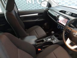 
										Toyota Hilux 2.4 Gd-6 D/cab Rb Srx At full									