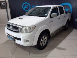 
										Toyota Hilux 3.0 D-4D D/cab 4X4 Raider full									