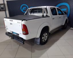 
										Toyota Hilux 3.0 D-4D D/cab 4X4 Raider full									